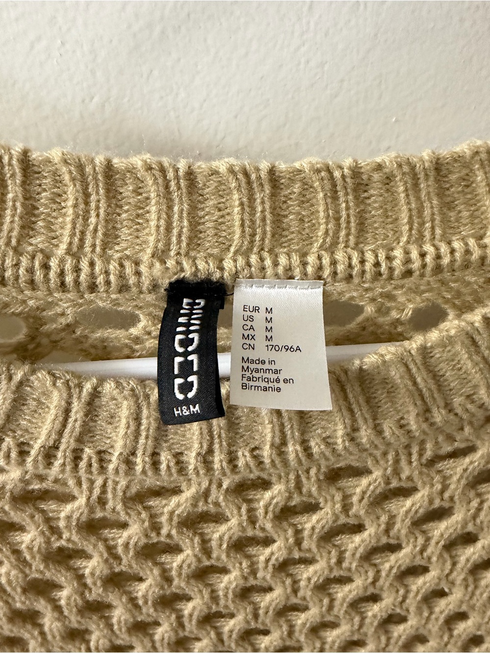 H&M Light Tan Open Weave Crewneck Sweater - Picture 4 of 4